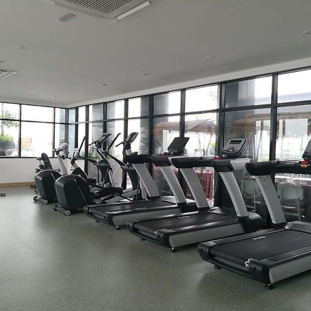 ג'והור בהרו A Stylish High-Floor 2Br Suasana Suites Views מראה חיצוני תמונה
