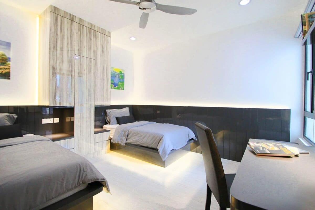 ג'והור בהרו A Stylish High-Floor 2Br Suasana Suites Views מראה חיצוני תמונה